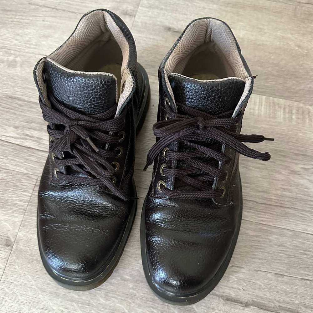 Dr. Martens Harrisfield Leather Boots Dark Brown Men’s Size 8 - Picture 3 of 10